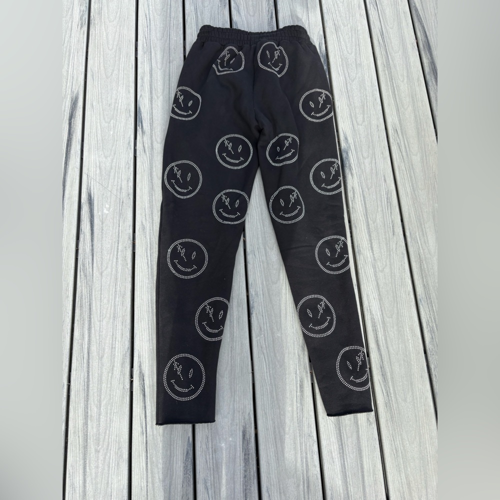 Retrovert Smiley Sweatpants - Picture 2 of 5